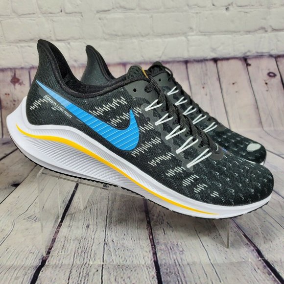 nike men's air zoom vomero 12 running shoes